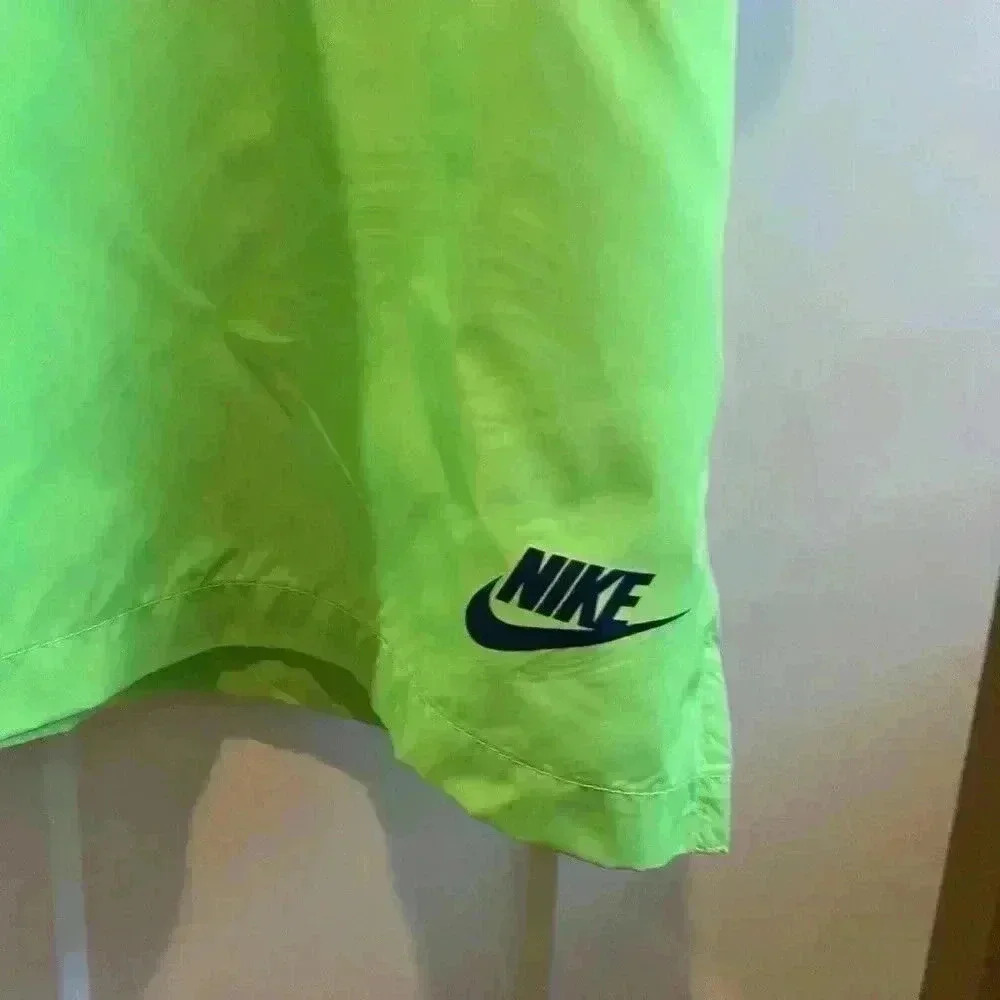 Nike Size Small Track And Field Women’s Run Crew Tank Green And Blue - Picture 3 of 10